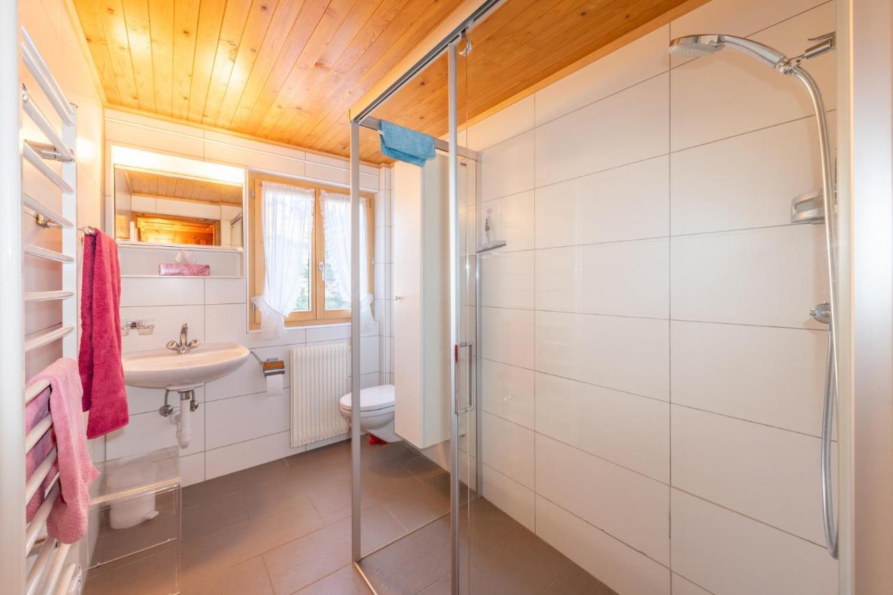 Chalet Bambi "Marchenhaft" Appartement Grächen Buitenkant foto